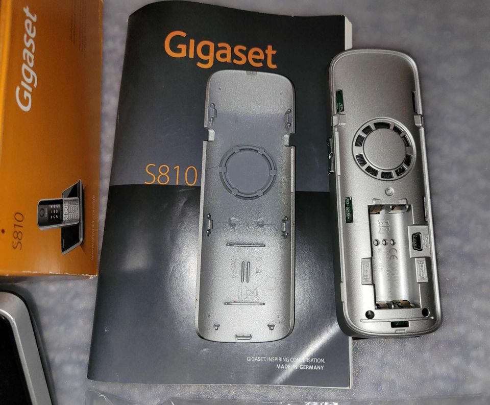 Gigaset S810 mit Basisstation Ladeschale OVP Telefon defekt in Schwanewede