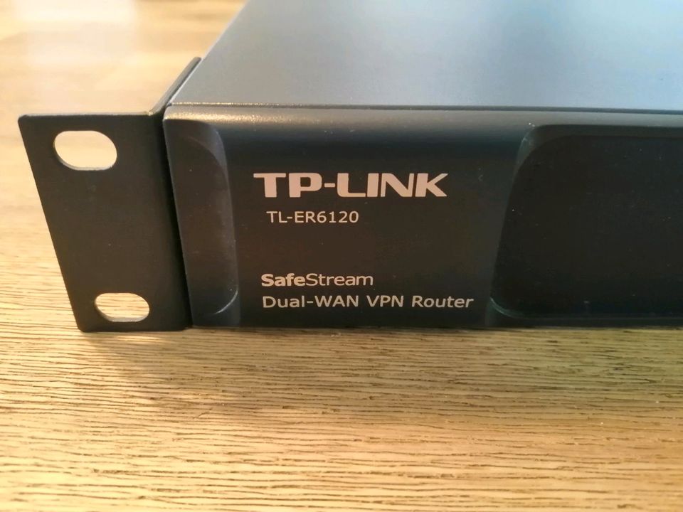 TP-Link ER6120 SafeStream Dual VPN Router in Forchheim