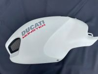 Ducati Monster 696/796 Tankverkleidung links 48032601B Rheinland-Pfalz - Rengsdorf Vorschau