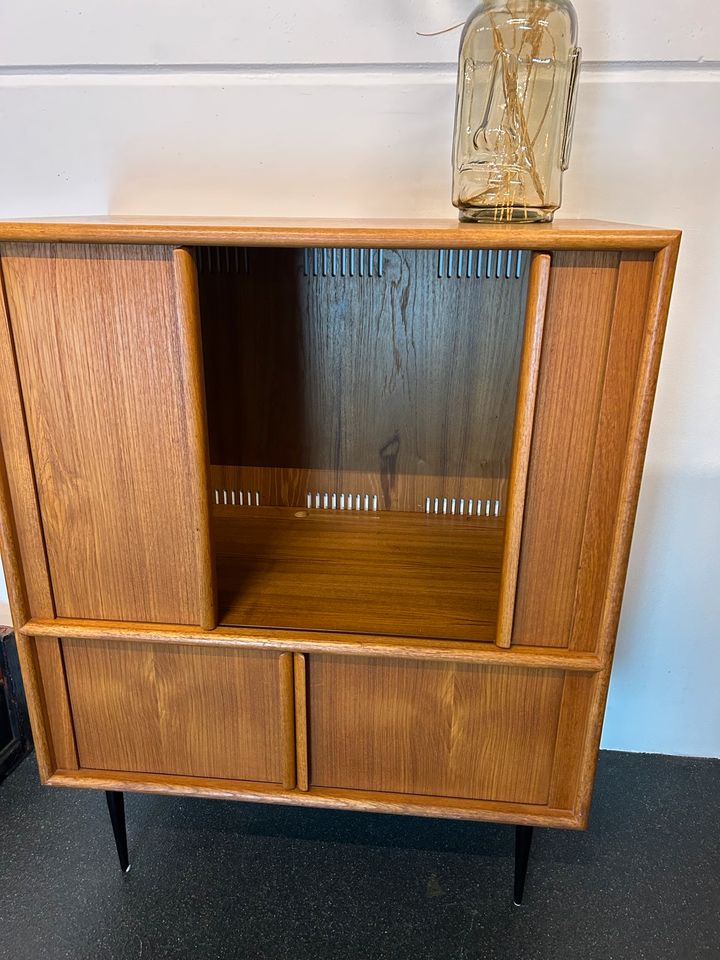 Teak Phonoschrank Anrichte Sideboard Bar midcentury 70er dänisch in Hamburg