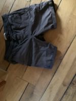 Kurze Hose braun Gr L, mit Gummizugbund Brandenburg - Wandlitz Vorschau