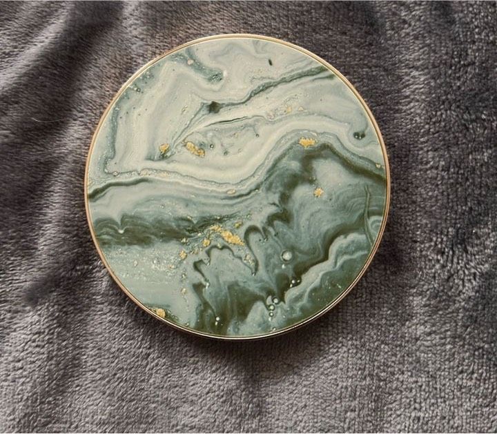 Ideal of sweden wireless charger MINT SWIRL MARBLE 10W in Stuttgart