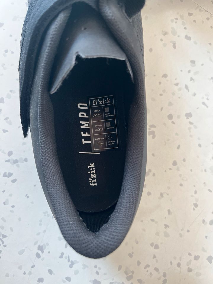 NEU Fizik Tempo Triathlon Rennradschuhe Schuhe 47 für Füße in 45 in Köln