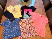 Set - 5 Shirts und 1 Leggings Gr. 104 H&M, C&A etc. Sachsen-Anhalt - Hohenmölsen Vorschau