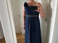 Hofstaatkleid/Abendkleid Nordrhein-Westfalen - Ense Vorschau