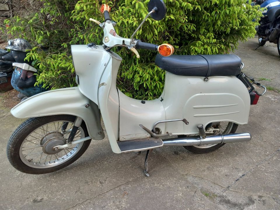 Simson Schwalbe mit 60 Km/ h Zulassung in Altenburg