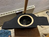 Subwoofergehäuse Fußraumsubwoofer VW t6 10“ 25cm Bass Niedersachsen - Friedland Vorschau