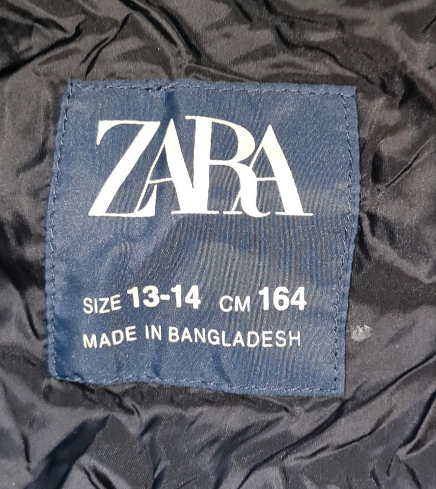 Winterjacke ZARA Gr.164 in Homberg (Efze)