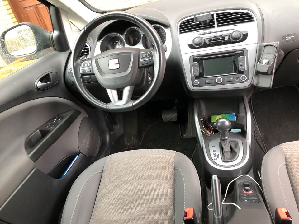 Seat Altea XL 2.0 TDI in Oeversee