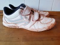 Tennisschuhe Gr. 37 mit Klettverschluss Nordrhein-Westfalen - Voerde (Niederrhein) Vorschau