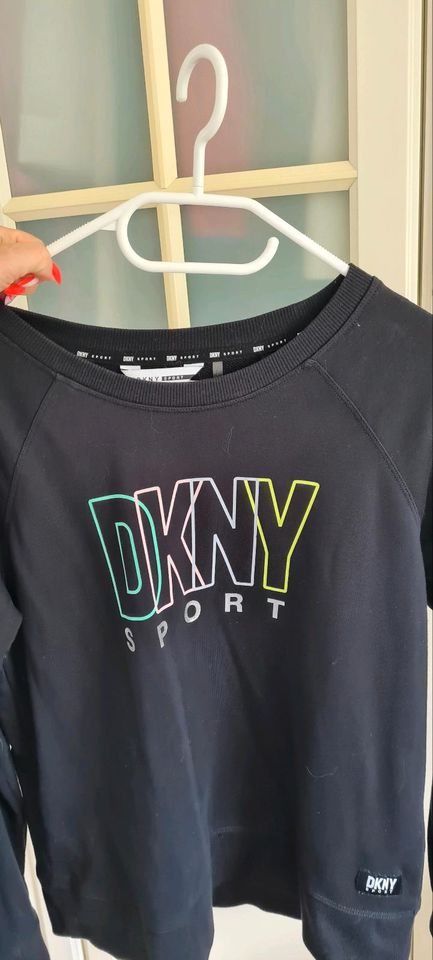 DKNY Pullover Gr S in Bad Saarow