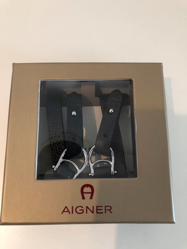 2 Lederarmbänder Set, Aigner, Etienne Aigner München, Schmuck in  Schleswig-Holstein - Reinbek | eBay Kleinanzeigen ist jetzt Kleinanzeigen