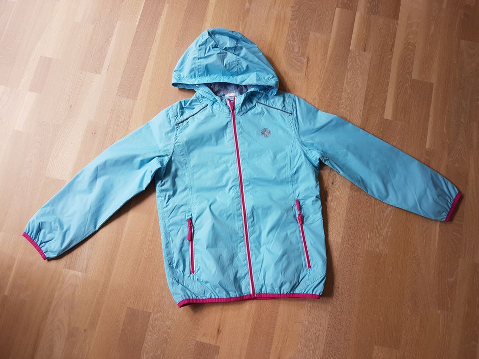 leichte Regenjacke  Gr. 128 in Flensburg