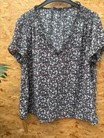 Only Blumen- Bluse Gr xl wie neu Nordrhein-Westfalen - Bönen Vorschau