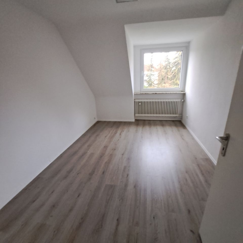 3 Zimmer Wohnung im Dachgeschoss in Recklinghausen