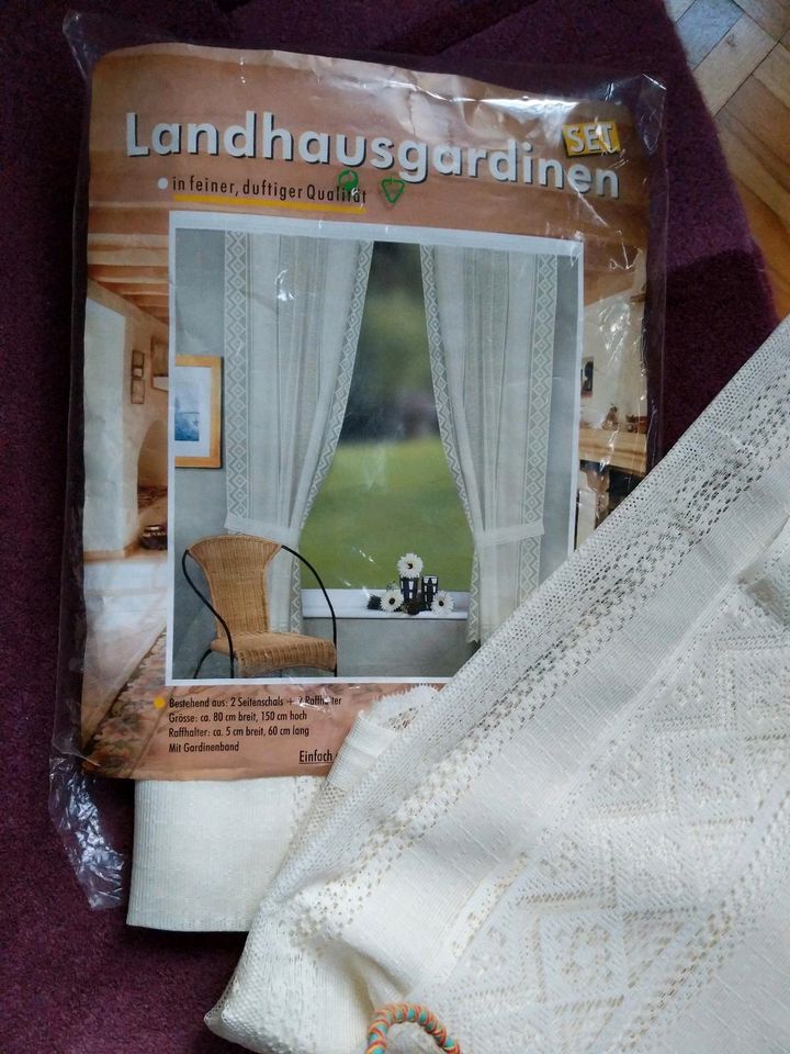 Landhaus Gardine 80x150 cm 2 schals 2 raffhalter in Rosengarten