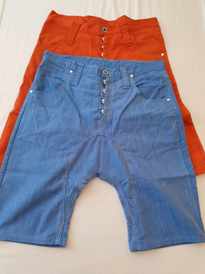 HUMÖR Jeans 2x Kurze SANTIAGO Blau & Orange Größe 34/35 in Ostseebad Binz