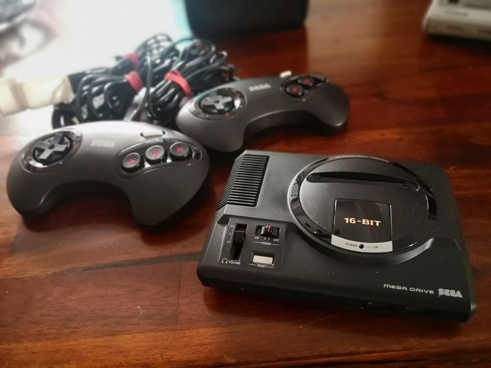 Sega Mega Drive Mini inkl Addon in Diedorf