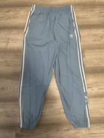 Babyblaue Trainingshose Adidas Gr. 38 Neu Niedersachsen - Seelze Vorschau