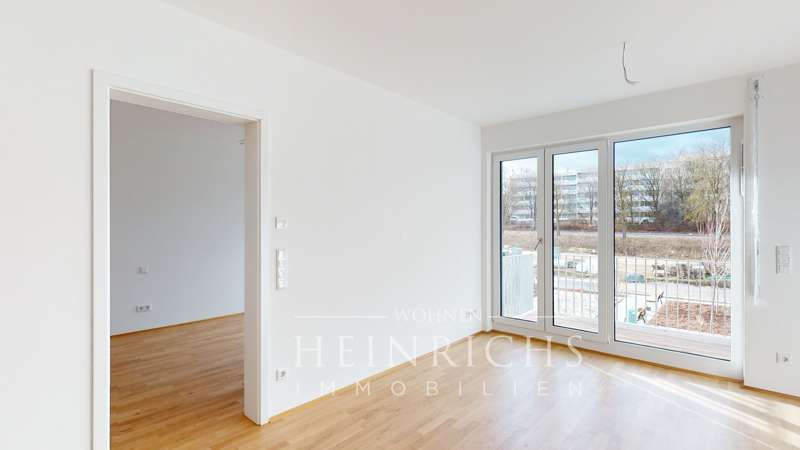 HEINRICHS: helle & moderne 2-Zimmerwohnung im 1. OG beim Steincenter in Freising mit Balkon in Freising