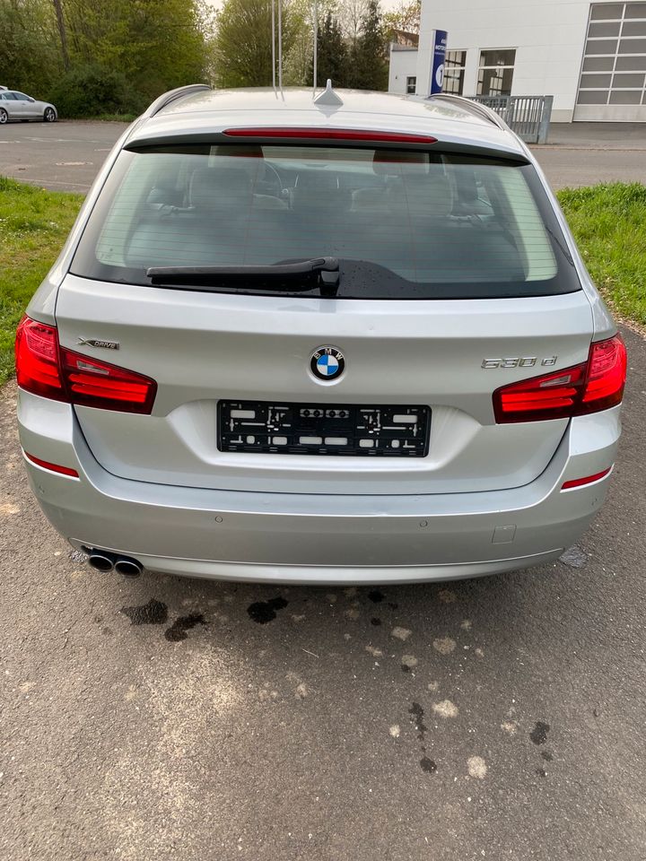 BMW 530d touring xDrive in Estenfeld