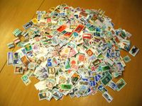 Briefmarken  DDR  550 gramm, ca 8.000 Stück   Papierfrei Bayern - Erding Vorschau