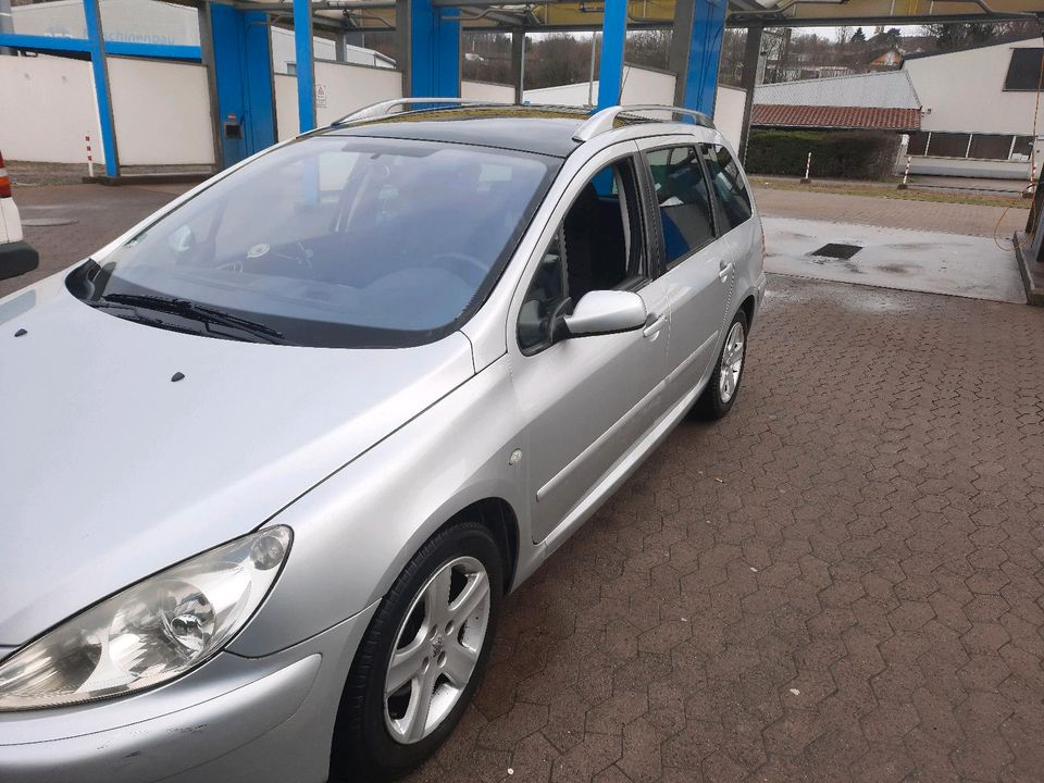 Peugeot 307sw Automatik in Püttlingen