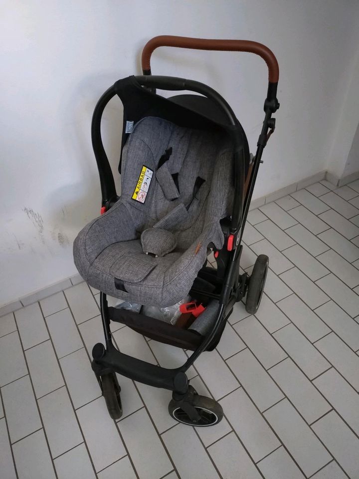 ABC Kinderwagen 3 in 1 mit Isofixstation + Zubehör in Neustrelitz