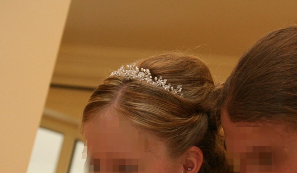 Diadem Brautschmuck NP: 99,- € Haarschmuck Hochzeit in Leipzig