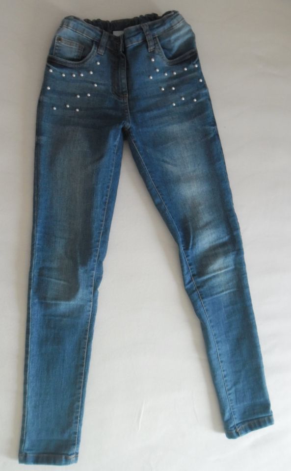 YIGGA Jeanshose Mädchen blau mit Perlen Gr. 152 in Kassel