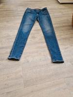 Levis 710 super skinny Gr. 27 L 32 Thüringen - Sömmerda Vorschau