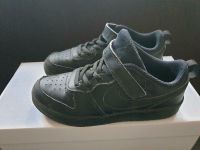 Nike Schwarz Court Borough Low 2 Sneaker  Gr. 33 1/2 Harburg - Hamburg Eißendorf Vorschau