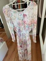 Schönes Maxikleid mit Unterkleid Blumenmuster von Zara Niedersachsen - Peine Vorschau