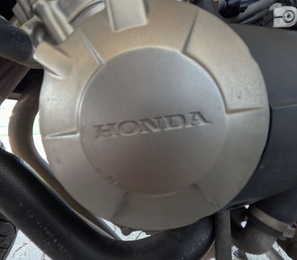 Top Honda CBF 600 SA PC 43 mit Exklusivem Zubehör - Ideal für A2 in Furth