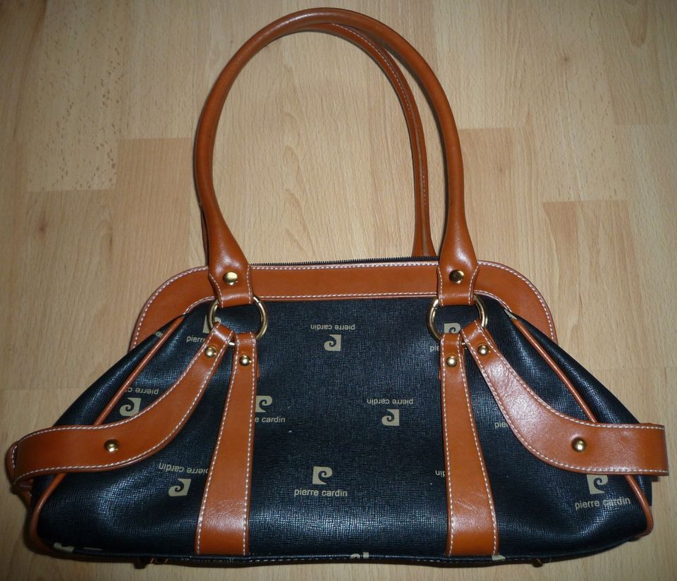 Handtasche pierre cardin in Leutenberg