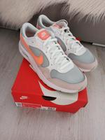 Damen Sneaker Nike Air Max SC Freiburg. 38,5 Neu Bayern - Großostheim Vorschau