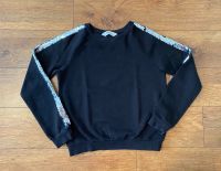 H&M Sweatshirt m. Galonstreifen Wendepailetten Gr. 146/152 Hessen - Offenbach Vorschau