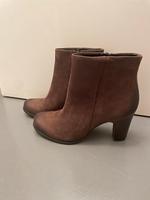 Stiefeletten Leder leicht gefüttert Absatz Ankle Boots Neu Thüringen - Erfurt Vorschau