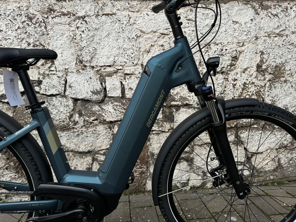 Bergamont E-Horizon SUV Country Wave E-Bike, Gr. 44, matt petrol in Staufenberg