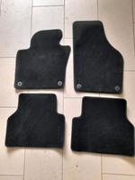 Original VW Tiguan Fußmatten aus Stoff (Velours) Bayern - Walting Vorschau