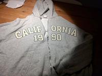 Swatshirtjacke Bershka Damen grau XS Bayern - Vaterstetten Vorschau