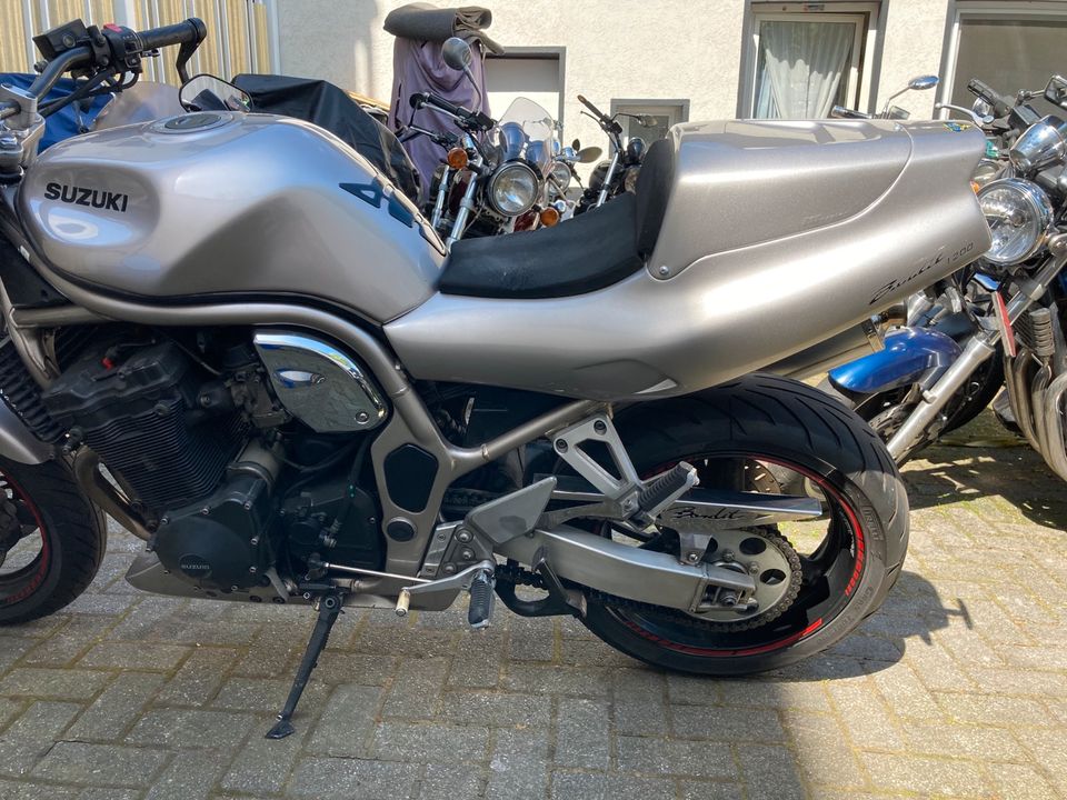 Suzuki Bandit 1200 Typ GV75A aus 1998 läuft+fährt RESTTÜV  6-2023 in Bochum