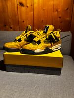 Jordan 4 Retro Lightning Größe: 42,5 Bayern - Holzkirchen Vorschau