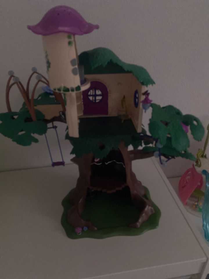 Playmobil Baum und baumhaus in Frohburg