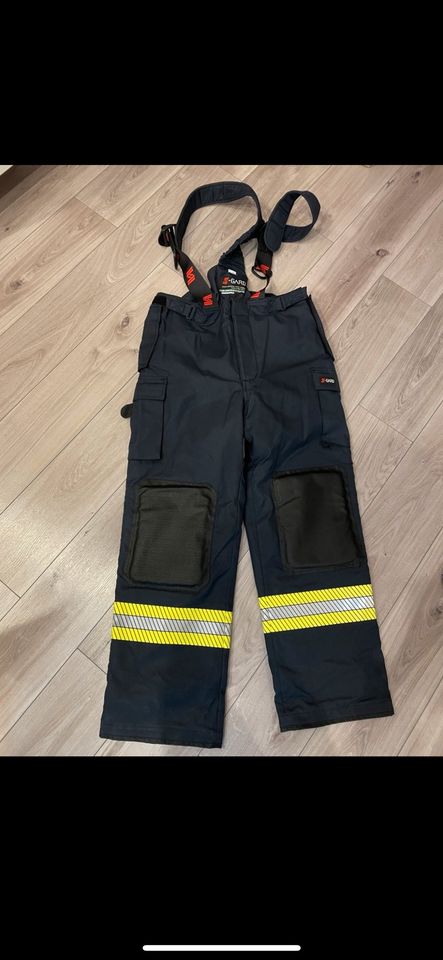 S Gard Advance Progress neu Größe M Überhose Feuerwehr in Teningen
