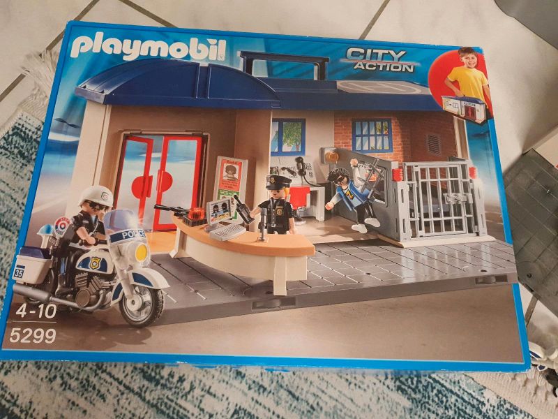 Playmobil City Aktion Polizeistation Koffer in Nordrhein-Westfalen - Herten  | Playmobil günstig kaufen, gebraucht oder neu | eBay Kleinanzeigen ist  jetzt Kleinanzeigen