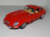 Modellauto roter Jaguar E-Type Coupe im Maßstab 1:18 von Bburago Bayern - Friedberg Vorschau