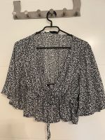 Bluse Pull & Bear 36 S schwarz Weiß Oberteil Top Baden-Württemberg - Oberhausen-Rheinhausen Vorschau