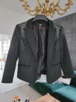 Blazer Jacke von H&M schwarz Nieten Sachsen - Fraureuth Vorschau