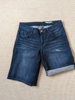 EDC Jeans Shorts blau kurze Hose neuwertig Gr. 26 /34 Nordrhein-Westfalen - Werl Vorschau